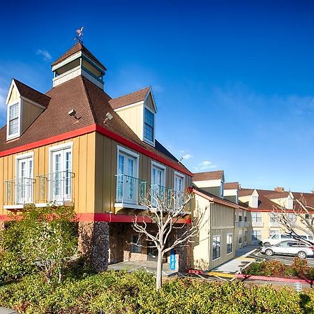 Red Lion Inn & Suites Auburn Eksteriør bilde