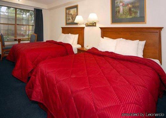 Red Lion Inn & Suites Auburn Rom bilde