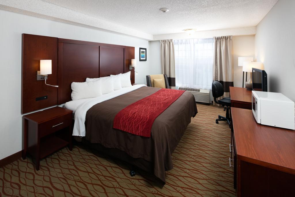 Red Lion Inn & Suites Auburn Eksteriør bilde